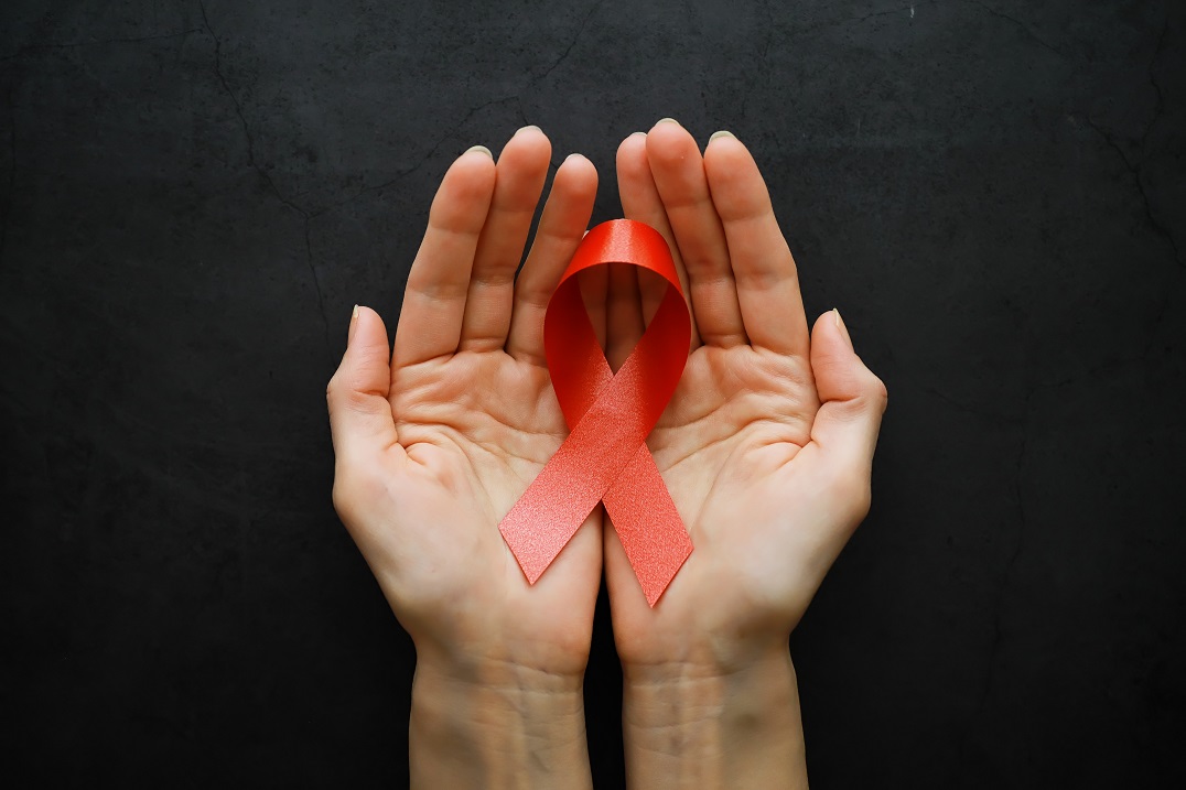 <strong>To hug someone with HIV; Busting myths to stop stigma!</strong>